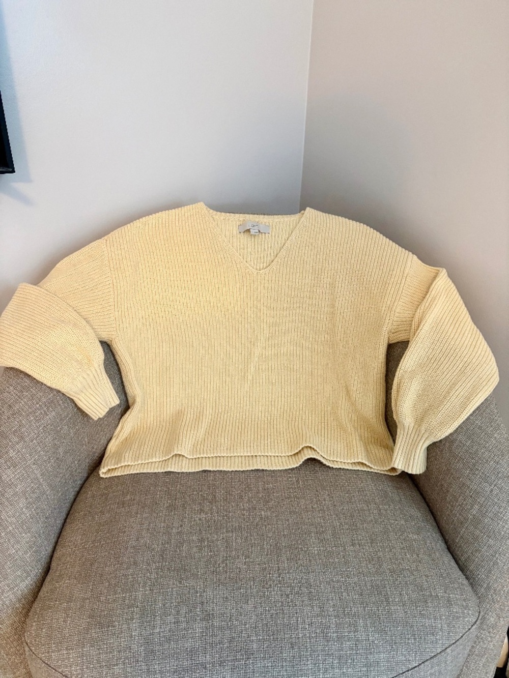 Loft Butter Yellow Knit Cotton V-Neck Sweater Small